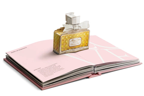 Fashion Unfolded: Pop-Up Dior